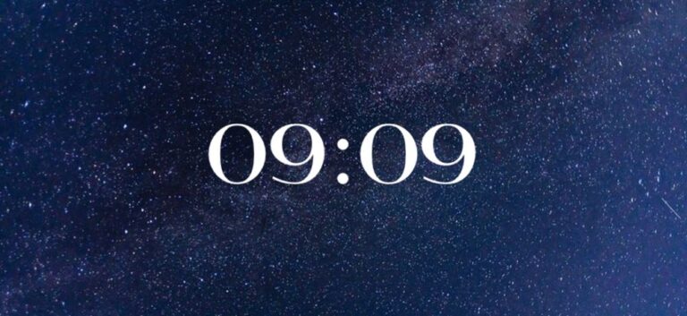 Почему вы часто видите 09:09 на часах?